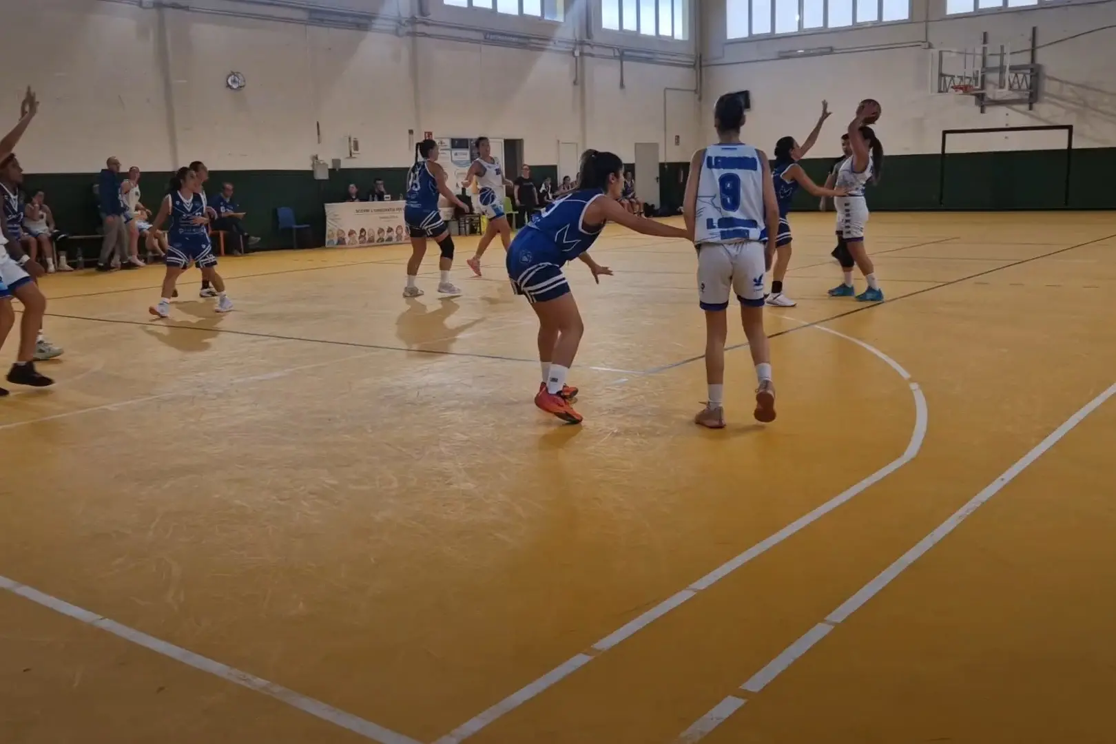 Un momento della sfida tra Jolly Dolianova e Il Gabbiano (foto di Giacomo Pala)