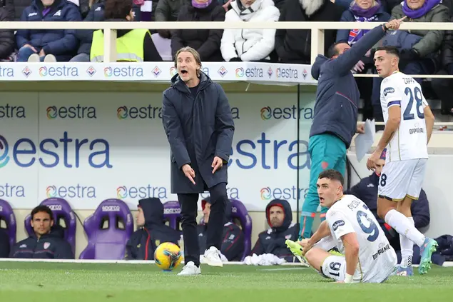 Davide Nicola nel corso di Fiorentina-Cagliari (foto Ansa)