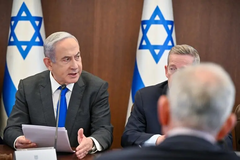 A sinistra Benjamin Netanyahu (foto Ansa)