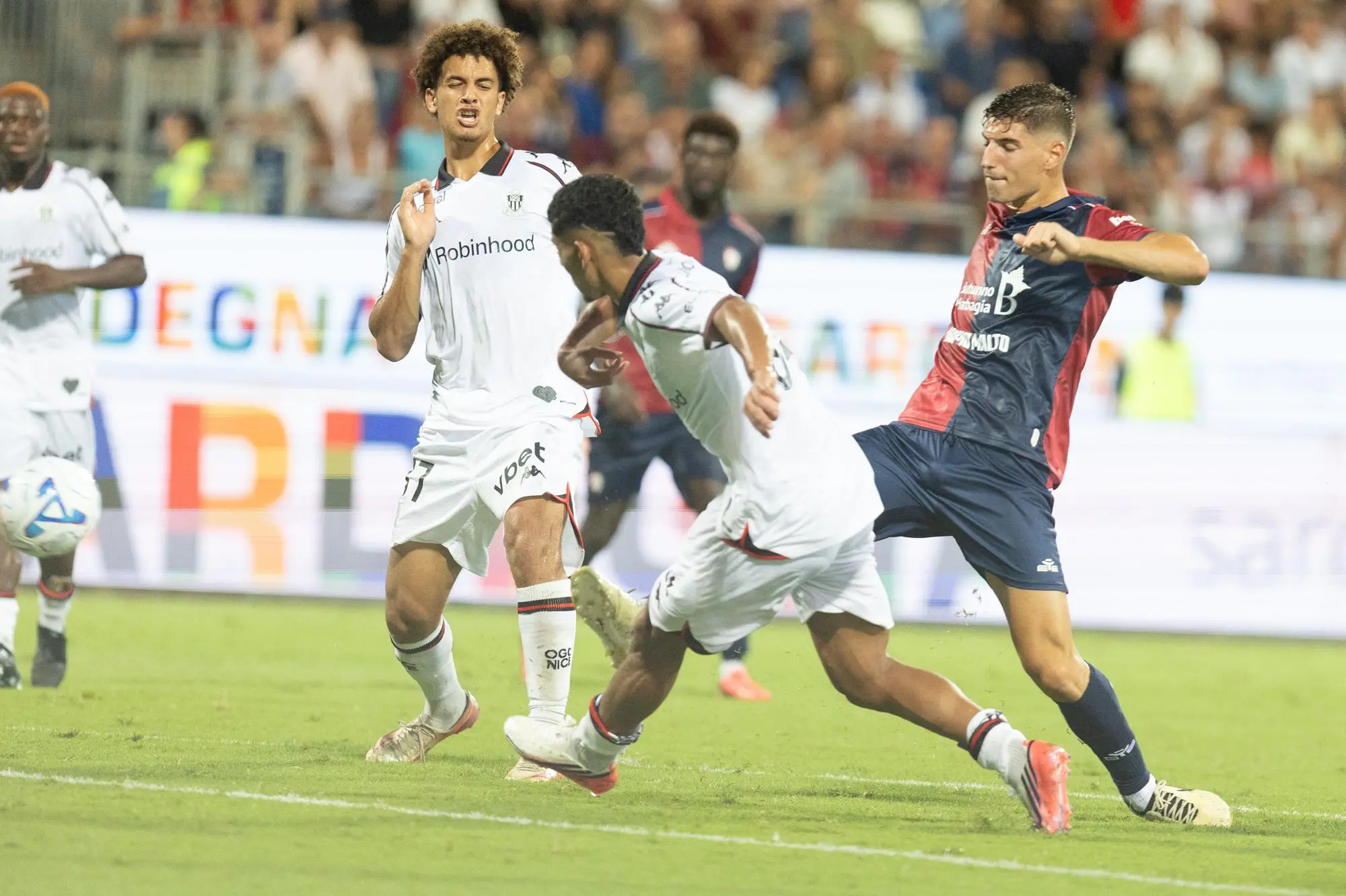 Matteo Prati in Cagliari-Nizza (foto Fabio Murru)