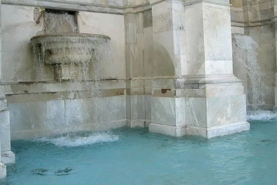 La fontana dell'Acqua Paola a Roma (Wikipedia)