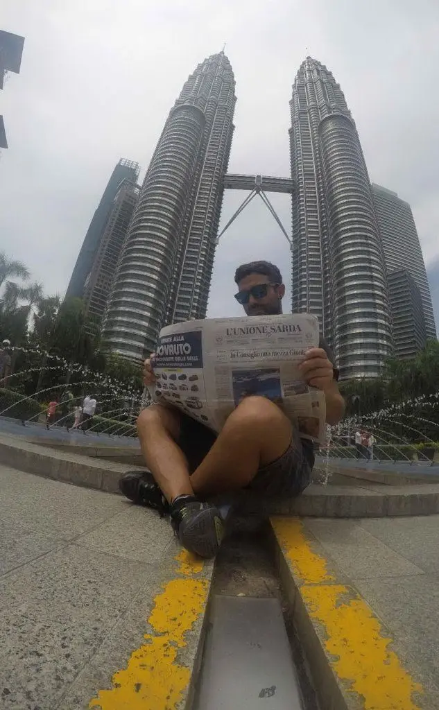 Alle Petronas Tower di Kuala Lumpur (foto Federico Angius)
