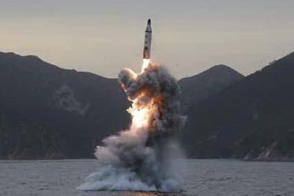 La Corea del Nord lancia altri due missili