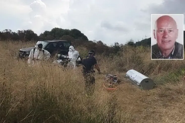 Il luogo del ritrovamento, località Vaddhi Santa (foto Antonio Satta). Nel riquadro Andrea Honorati