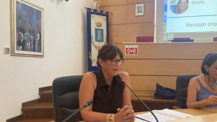 https://immagini.unionesarda.it/version/c:ZDU3N2VhNTUtODA1Yi00:M2Y0OGY5ZTAtMTFkYS00/image.webp?f=16:9