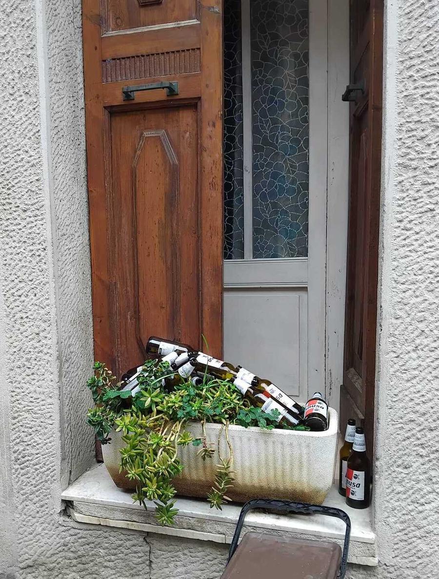 Rifiuti ovunque: «Situazione insostenibile»