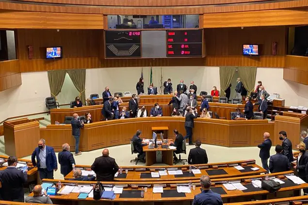 Una foto d'archivio dell'aula del Consiglio regionale (Ansa)