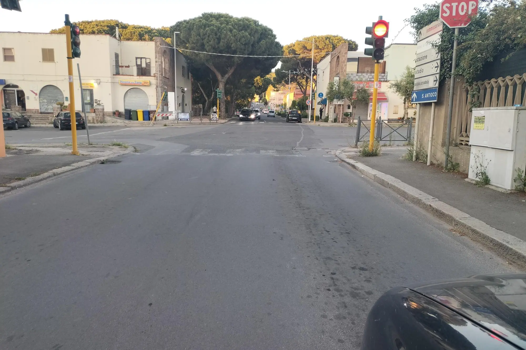 L'incrocio di piazza Repubblica. (foto Scano)