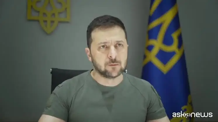 Rain of missiles on Ukraine, Zelensky: 