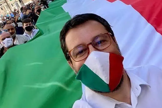 Matteo Salvini alla manifestazione di Roma (foto Instagram)