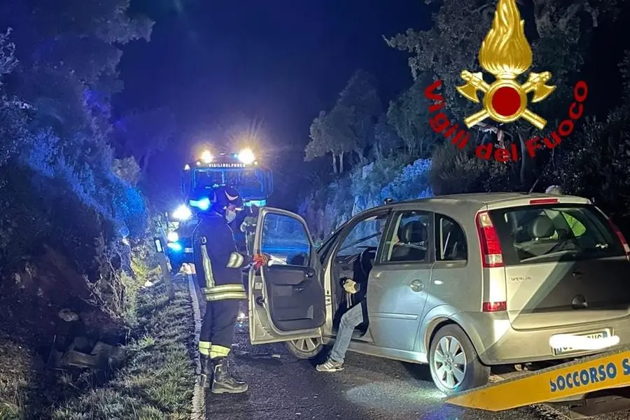 L'incidente (foto Vvff)