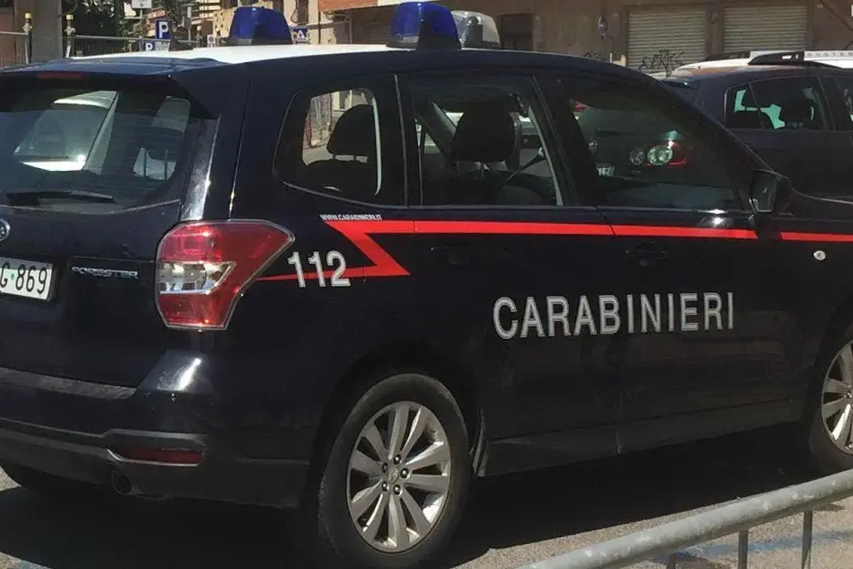 Carabinieri a Oristano (L'Unione Sarda - Sanna)