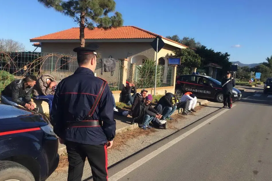 Sbarco di migranti nel Sulcis