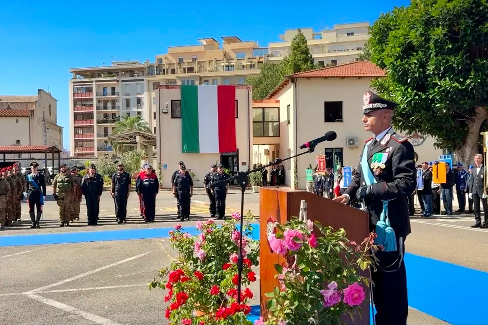 La cerimonia per il 212° anniversario della fondazione dell'Arma dei carabinieri