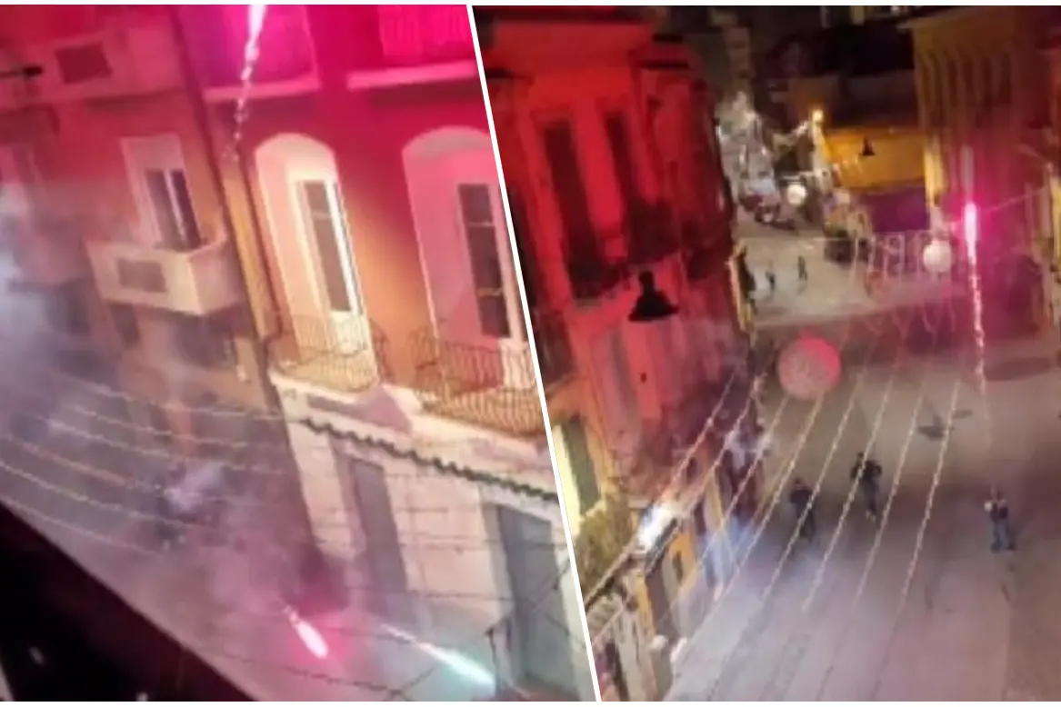 I fuochi d'artificio nel corso Vittorio Emanuele (frame da video)
