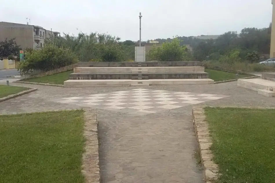 La piazza che sarà intitolata a don Allori