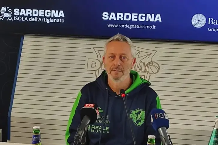 Il vice allenatore della Dinamo, Massimiliano Oldoini (foto G. Marras)