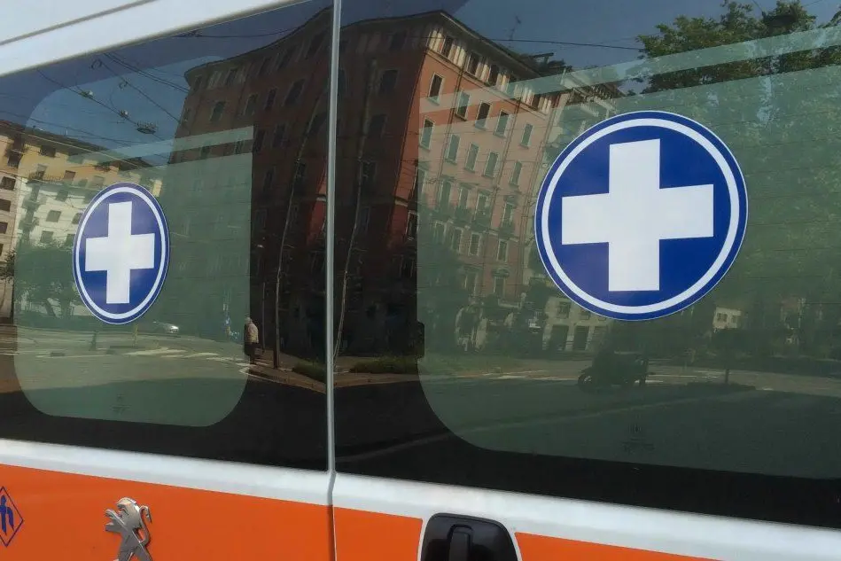 Un'ambulanza