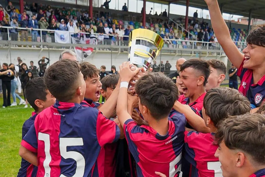 L’Alghero Cagliari festeggia la vittoria nella categoria Esordienti