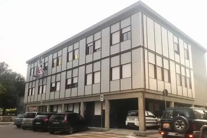 Il municipio (Foto Serreli)