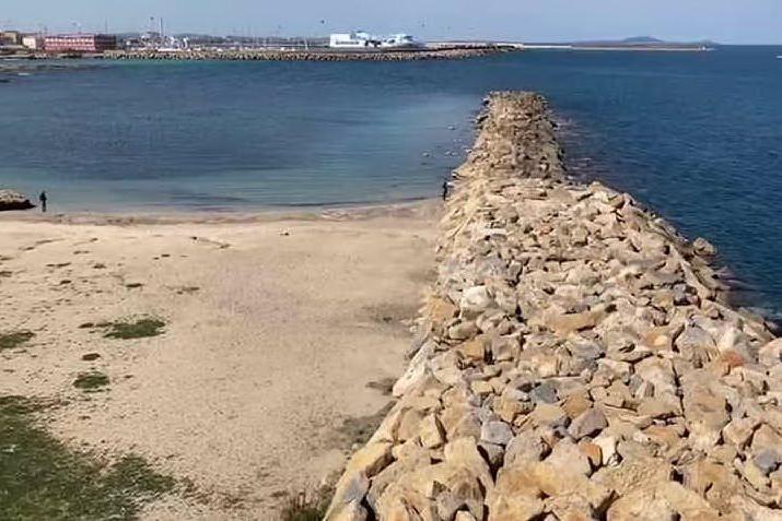 Spiagge off limits a Porto Torres: &quot;Rendiamo accessibile Acque Dolci&quot;