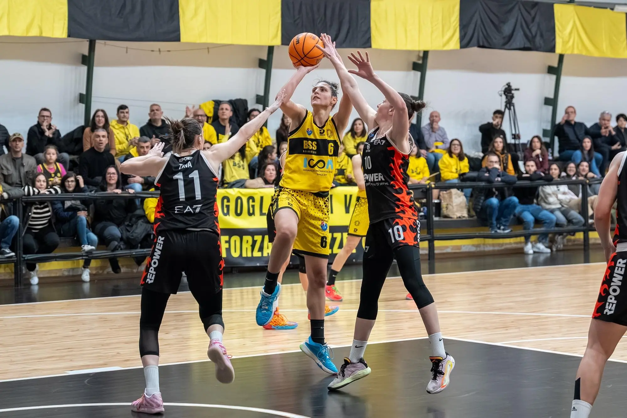 Francesca D'Angelo, ala della Nuova Icom (foto Cicotto)