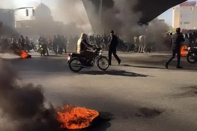 Proteste in Iran (archivio L'Unione Sarda)