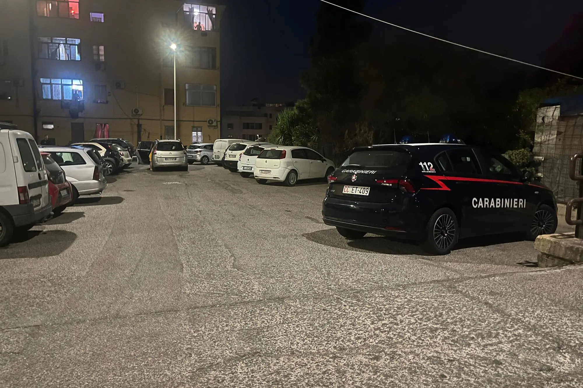 I carabinieri in via Ardennne