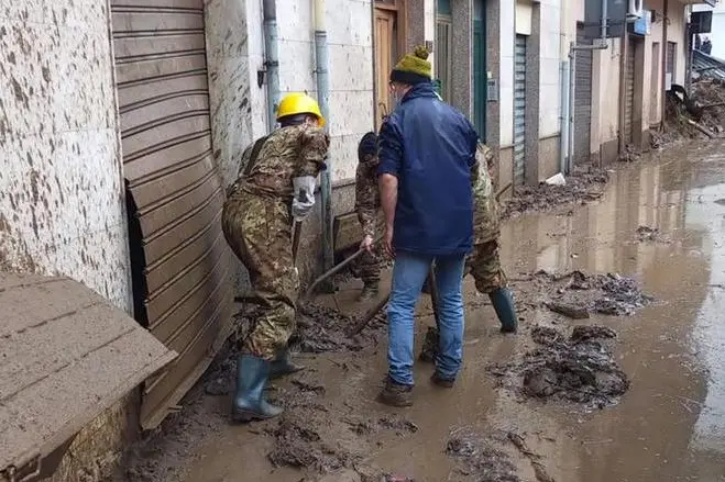 Bitti dopo l'alluvione (Ansa)