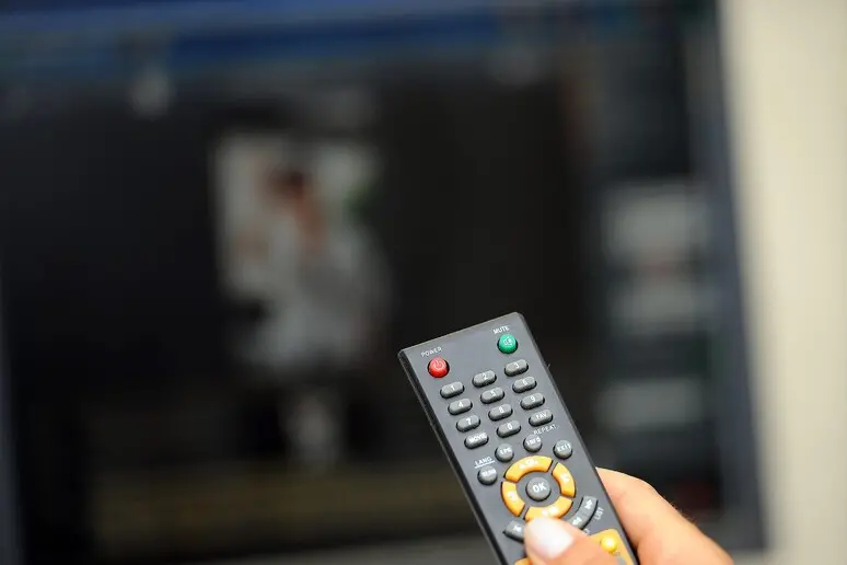 Tv, immagine simbolo (Ansa)