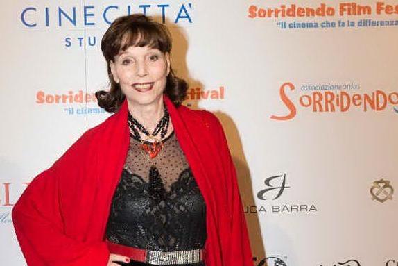 Addio a Elsa Martinelli, l'attrice è morta a Roma: aveva 82 anni