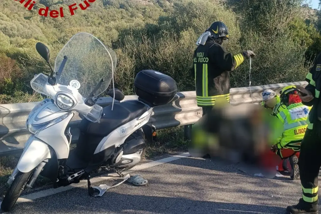 L'incidente (foto Vigili del fuoco)