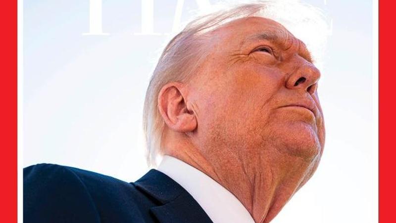 Ira Trump contro la copertina del Time: «Foto pessima, mi hanno fatto scomparire i capelli»
