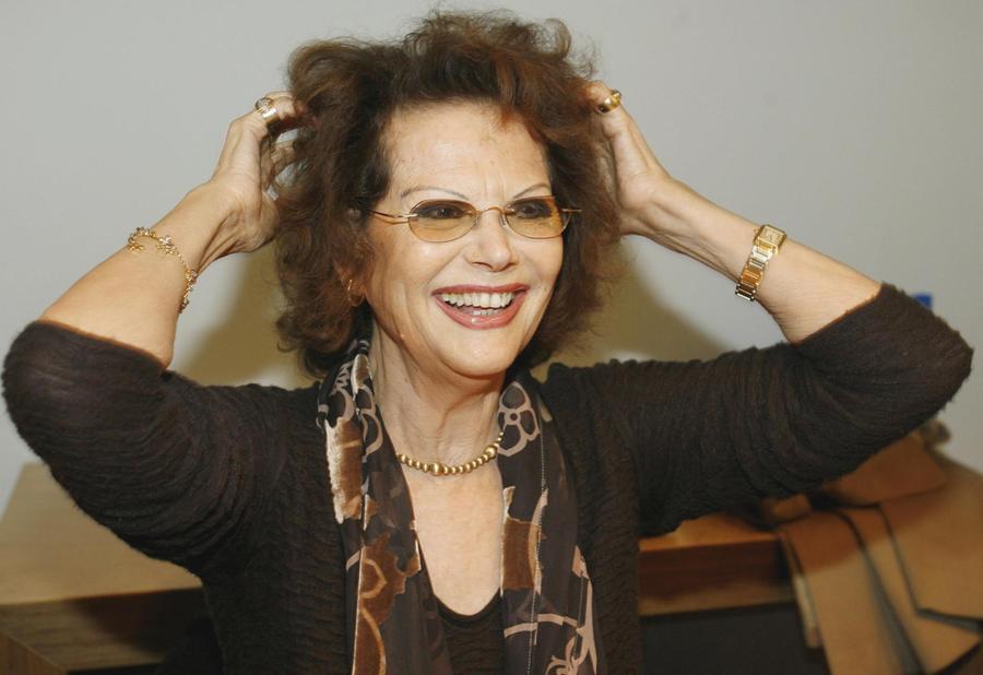 È morta Claudia Cardinale, l’attrice aveva 87 anni
