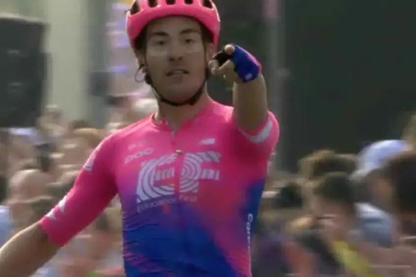 Il vincitore del Giro delle Faindre, Bettiol (foto Rai)