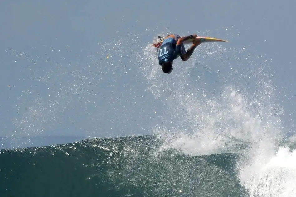 Bali, le spettacolari evoluzioni della World Surf League