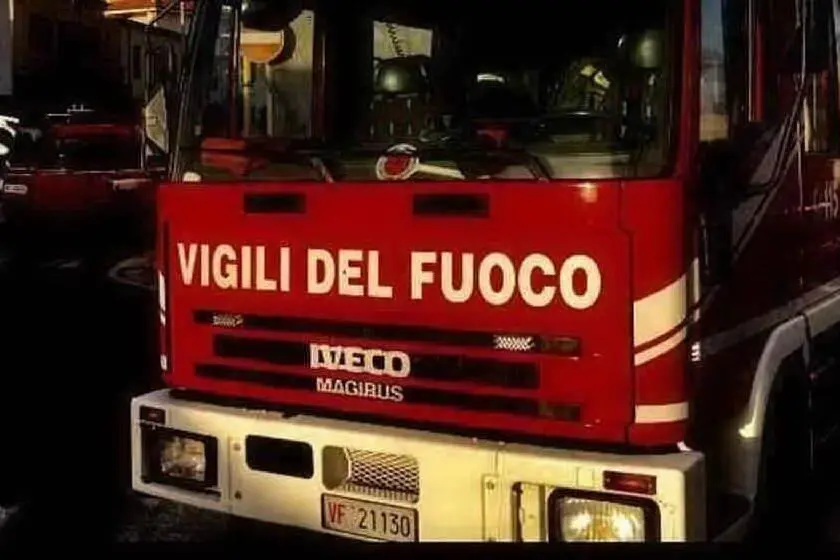 Vigili del Fuoco (archivio L'Unione Sarda)
