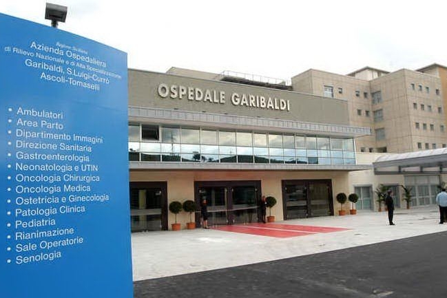 L'ospedale Garibaldi di Catania (Ansa)