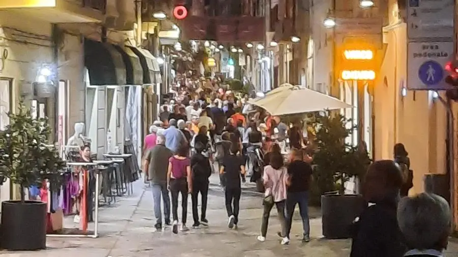 Ultima notte d’estate, il centro di Nuoro si apre a tutti #finsubito richiedi mutuo fino 100%