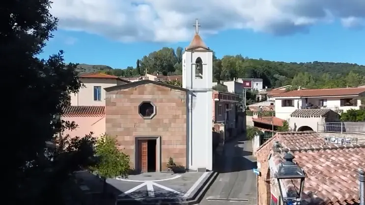 https://immagini.unionesarda.it/version/c:ZDdkZjRjM2QtMzE2OS00:NGEyNTU4ZTEtZTdjYi00/image.webp?f=16:9