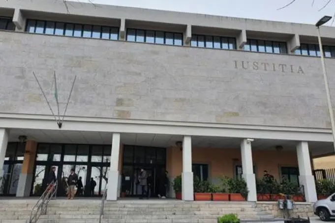 Il Tribunale di Tempio (Ansa)