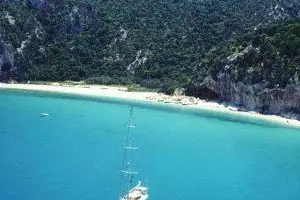 La spiaggia di Cala Luna
