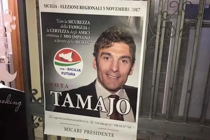 Il manifesto elettorale di Tamajo (foto da Facebook)