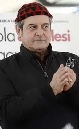 In carriera collabora con due colleghi sardi: Cabiddu e Grimaldi (foto Wikipedia e archivio L'Unione Sarda)