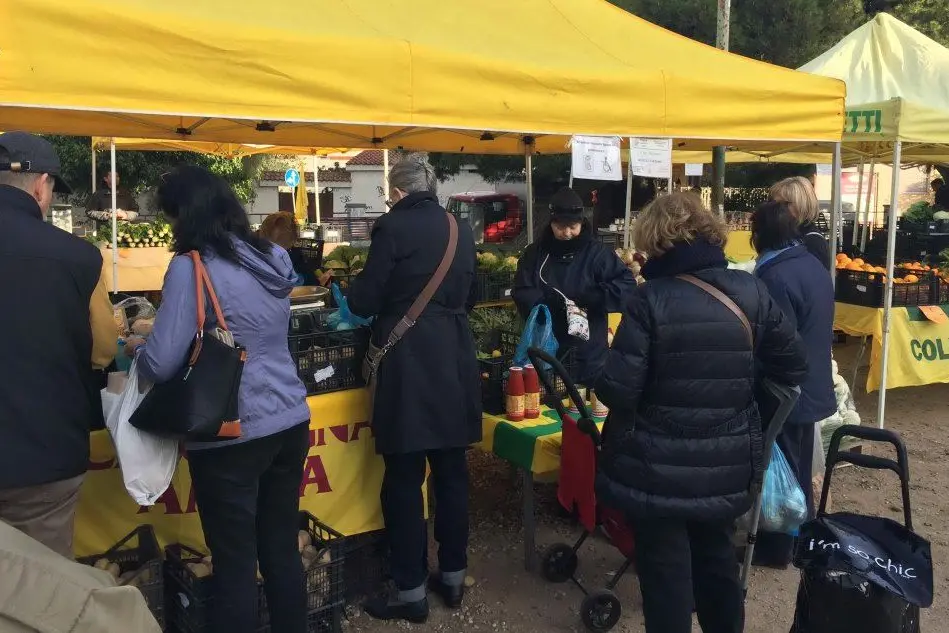 Il mercatino della Coldiretti di Oristano