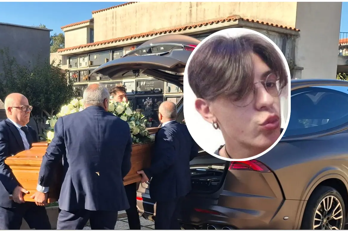 I funerali di Nicola Atzori (foto Chergia), la vittima nel riquadro