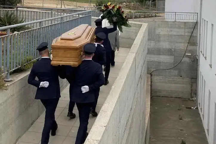 Il funerale di Mario Sedda (foto L'Unione Sarda - Pala)