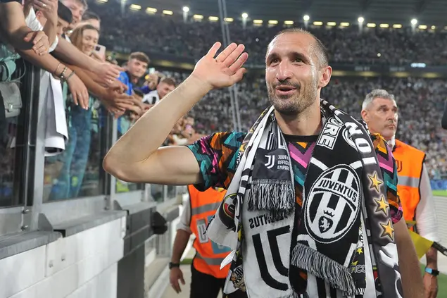 Giorgio Chiellini, 39 anni, lascia il calcio giocato (foto Ansa)