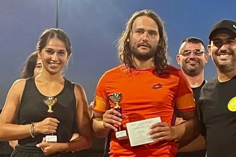 Premiazione per Barbara Dessolis e Biagio Gramaticopolo (Foto concessa)