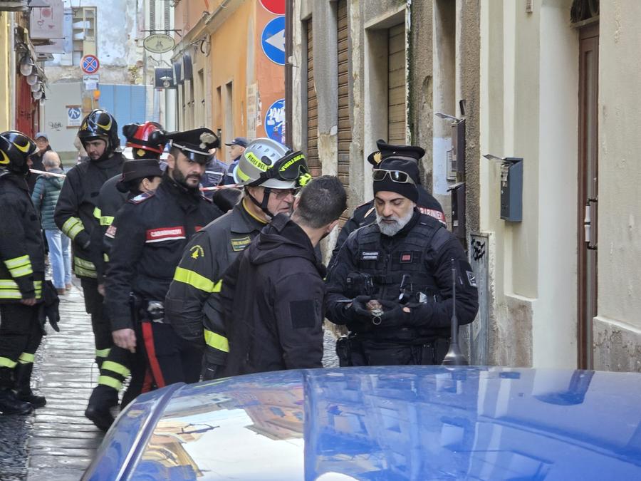 Sassari, allarme bomba in via Arborea: arrivano gli artificieri